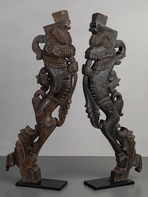 pair of yali brackets pair of yali brackets